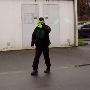 ĐÈN GÂY LÓA KHỐNG CHẾ ĐỐI TƯỢNG