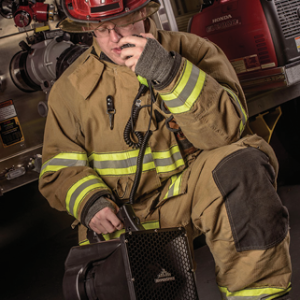 THIẾT BỊ ÂM THANH  ĐỊNH HƯỚNG KIỂM  SOÁT ĐÁM ĐÔNG HS-10